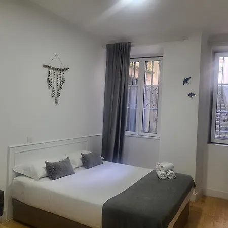 Alfama Services * Lisbona