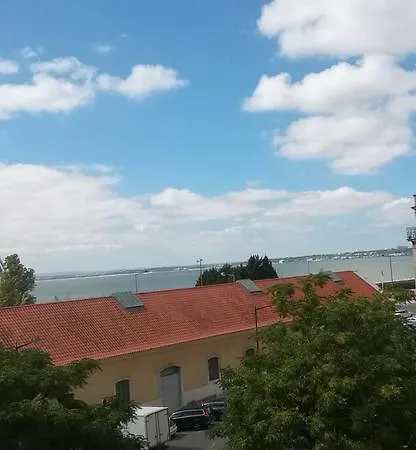 Appartamento Alfama Services