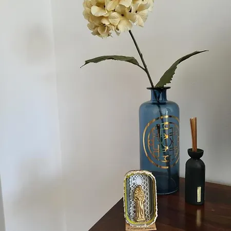 Apartament Alfama Services *