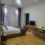 Alfama Services Apartament *