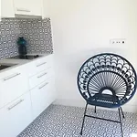 Apartament Alfama Services *